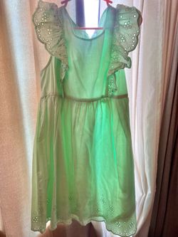 Girls dress