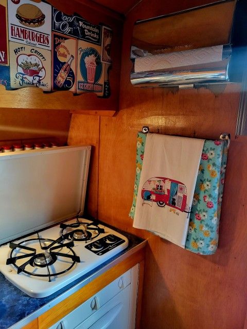 Camper Shasta 1954 Rebuilding.