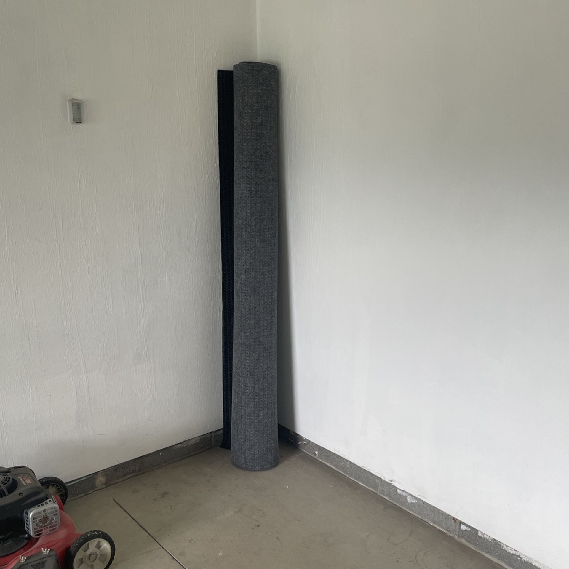 Costco Outdoor rug for Sale in Strongsville, OH OfferUp