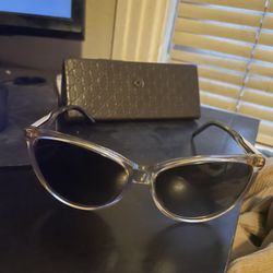 GUCCI SUNGLASSES GOOD CONDITION 