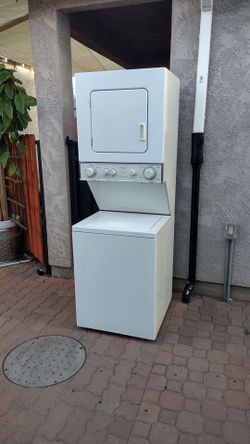 24 inch wede stackable