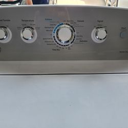 GE Sensor Dry 7.2 cu.ft. Capacity Aluminized Alloy Drum Gas Dryer with Sensor Dry