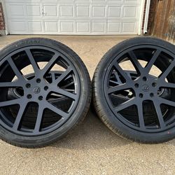 24 INCH SRT RIMS WITH 305/35R24 TIRES
