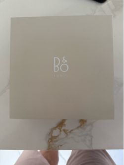 Bang & olufson beosound A1 3rd gen speaker