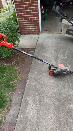 Free! Black & Decker lawn edger. Electric