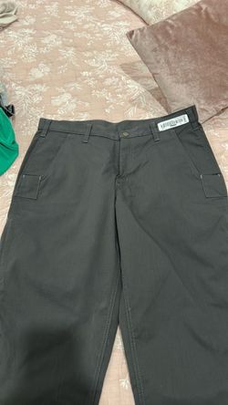Carhart grey pants make 24*36