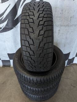 225/55r17 "Near Brand New" GT Radial Ice Pro studless winter snow tires