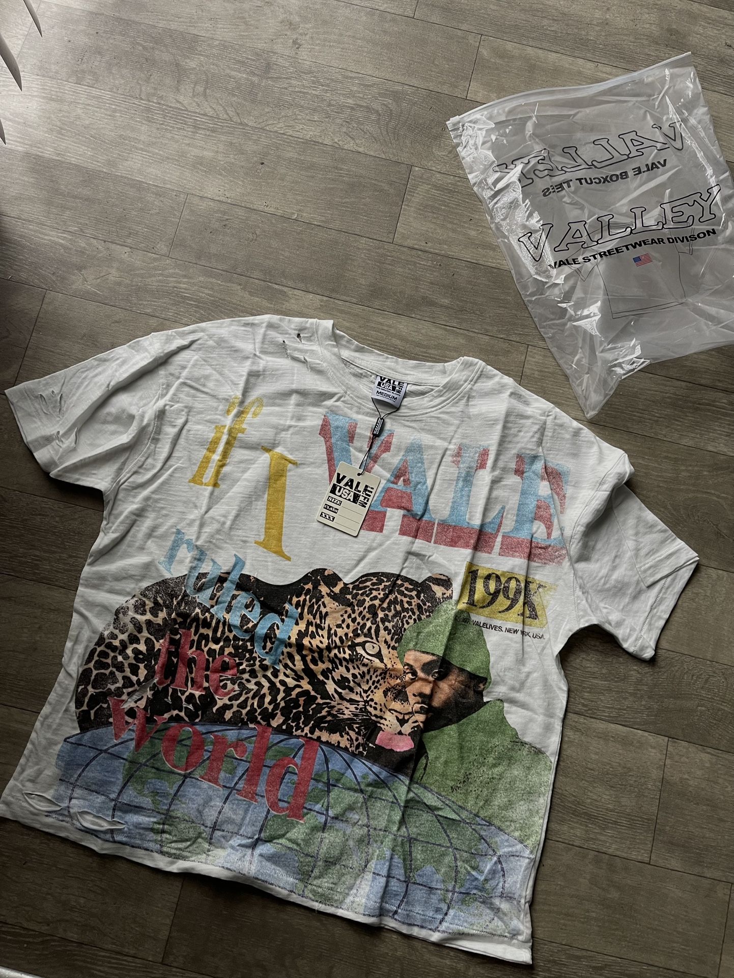 Mens Medium Vale Tshirt (Latest Drop)