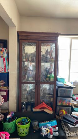 Chinero /china cabinet