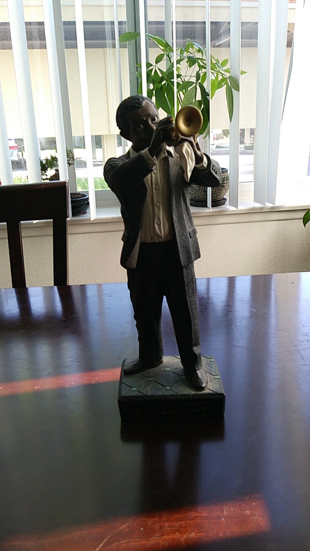 Enesco Jazz Greats 1966 Louis Armstrong Satchmo Statuette Figurine