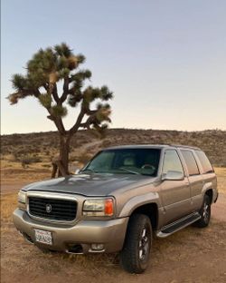 1999 Cadillac Escalade