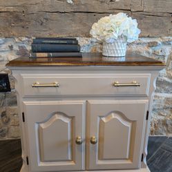 Beautiful mcm Refinished Wood Side Table 