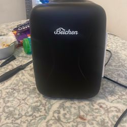 Beichen Mini Fridge