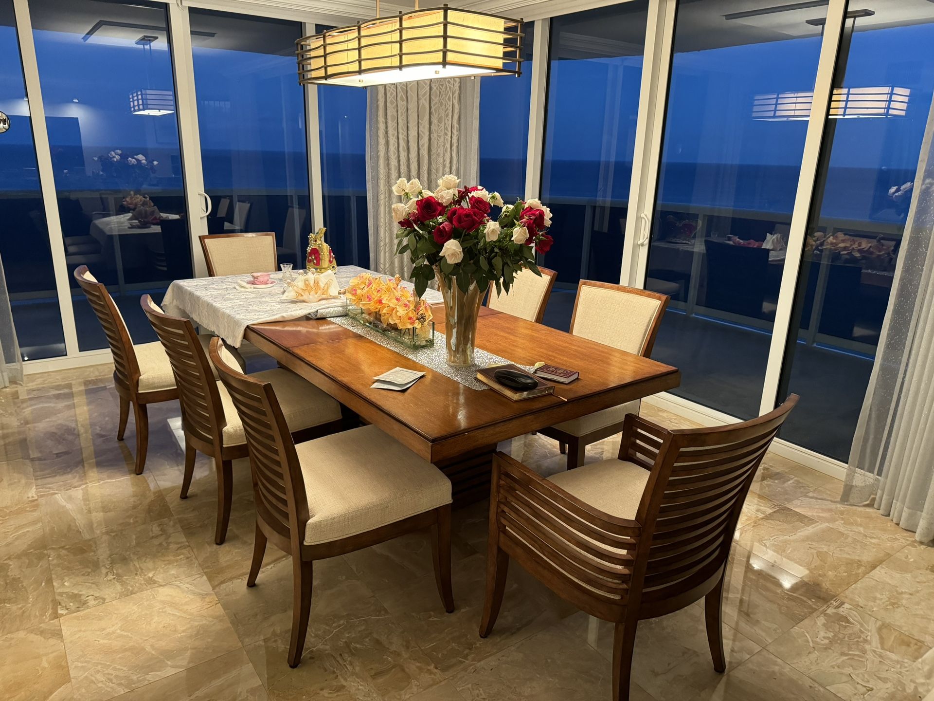 Ocean Club Peninsula Extendable Dining Room Set