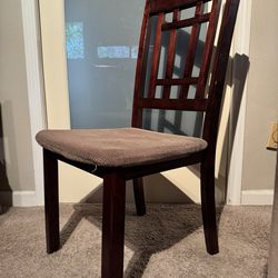Set of 6 matching Dining Chairs