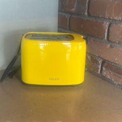 Yellow Toaster 