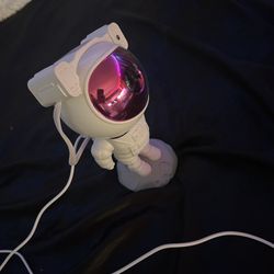 astronaut galaxy projector