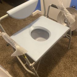 Drive Bariatric Drop Arm Commode / Toilet ( New $