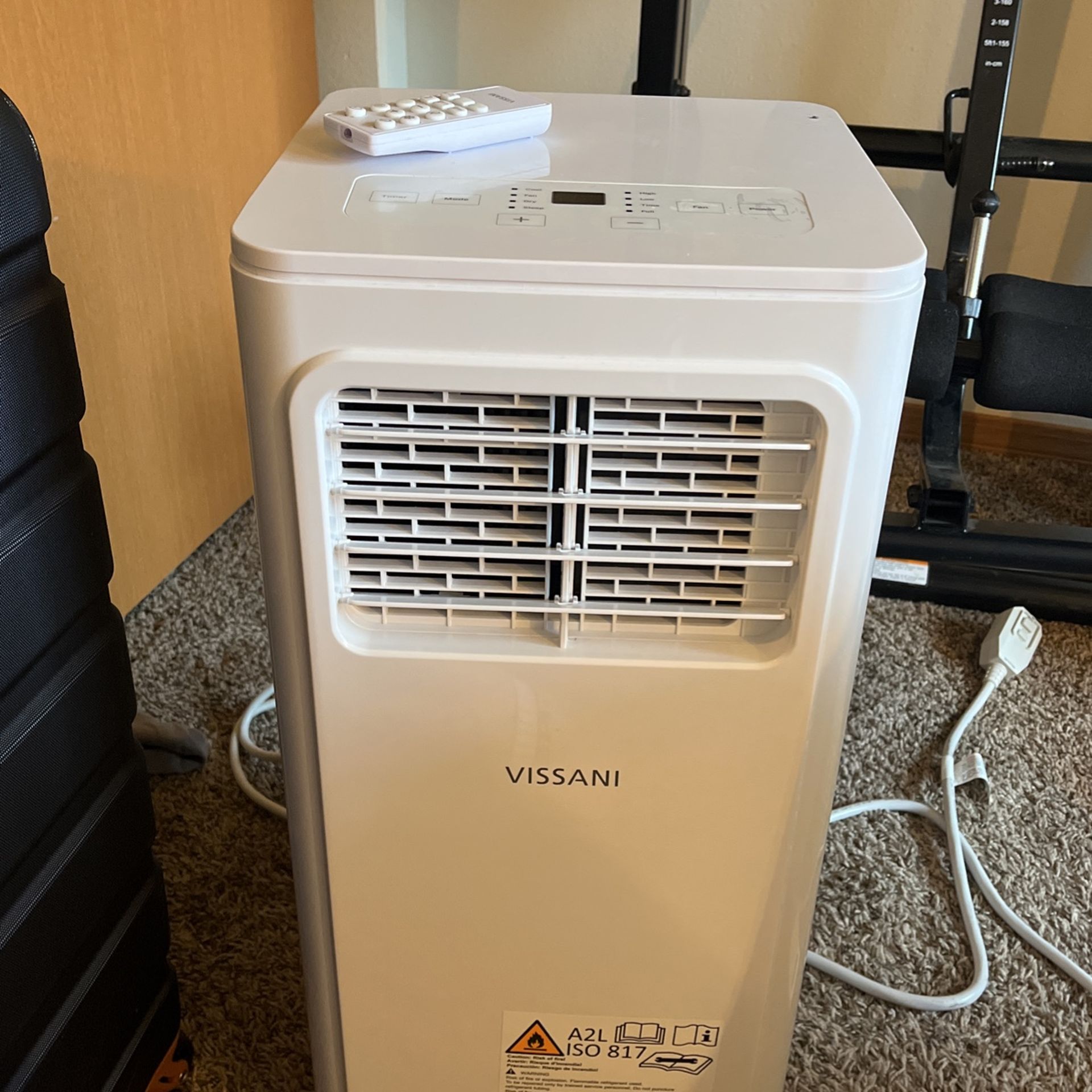 Vissani AC Unit