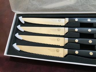 Royal Prestige 4 Pice Steak Knife Set