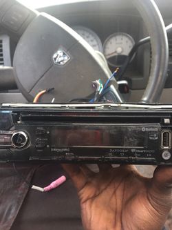 Kenwood Bluetooth radio