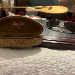 Maui Jim Vintage Sunglasses , USED ONE TIME mint Condition 
