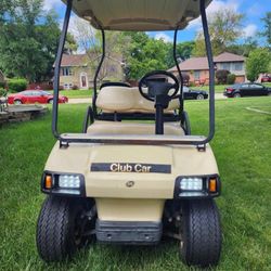 Club Car DS golf cart.