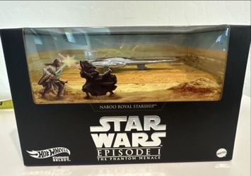 Star Wars Hotwheels SDCC Naboo Royal Starship