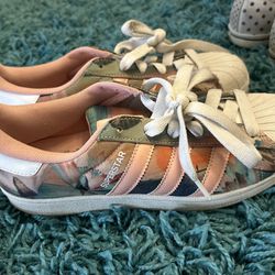 Women’s Adidas Shoes Size 8.5