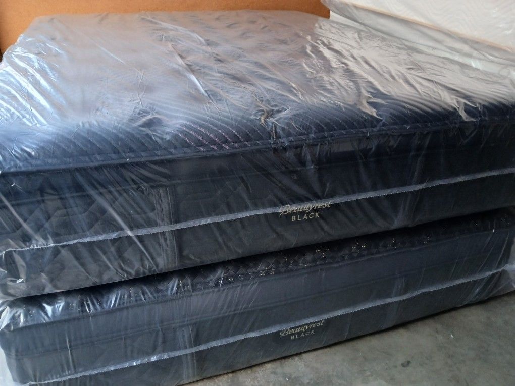Beautyrest Series 4 Firm Pillow Top Mattress California King