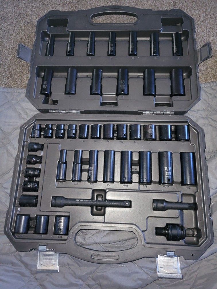 Socket Set