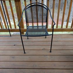 4  Chairs in Excellent Condition 