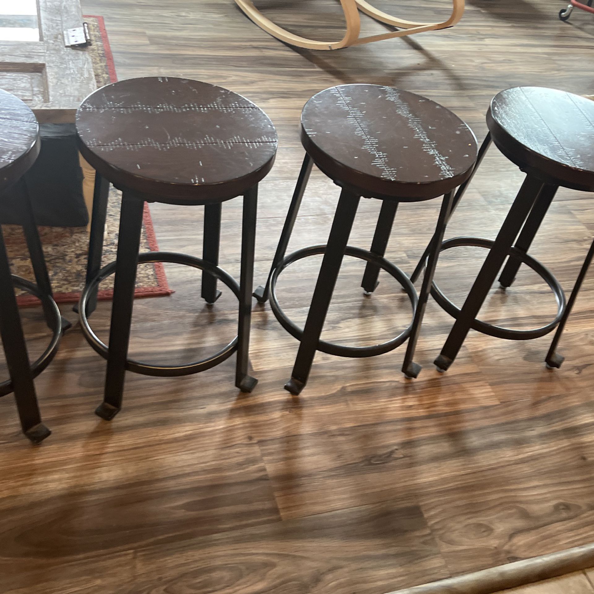 Challiman Round Backless Counter Height Bar Stool
