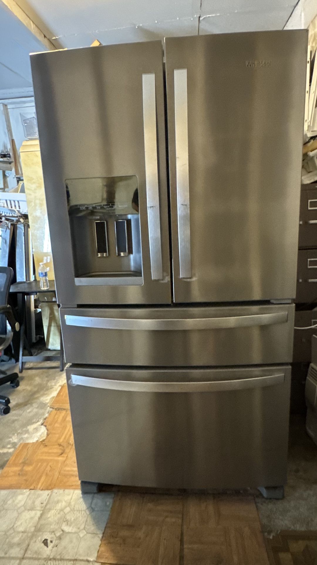 Refrigerator Whirlpool