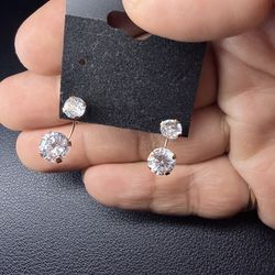 10K Gold Dangle Telephone Style Earrings