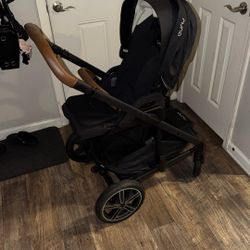 Nuna Bassinet Stroller