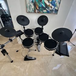 Alesis DM10 MK Pro Drum Kit