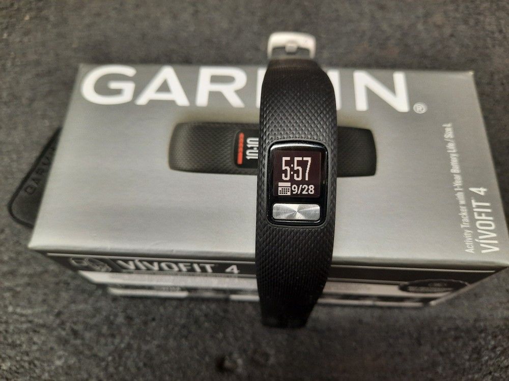 Garmin Vivofit 4 Activity Tracker Size L