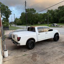2004 Nissan Titan
