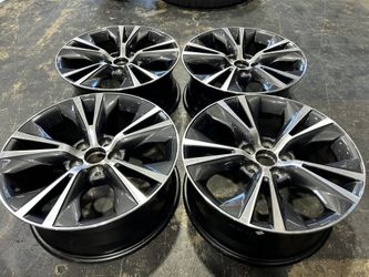 18” OEM Toyota Highlander Wheels 5x4.5 Fits Toyota Venza RAV4