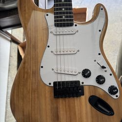 LYX Pro guitar amp and stand with all the parts.