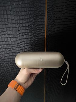 Beats Pill