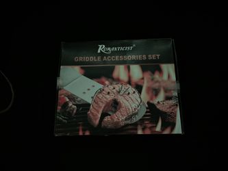 Romanticist Griddle Accessories