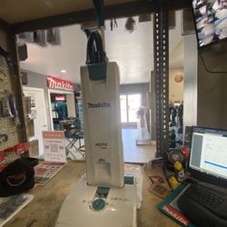 Makita 36v Brushless Vacuum 