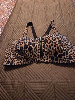 Leopard Print Sports Bra with Front Zipper