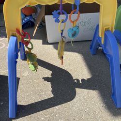 Play Mat/ Baby Gym 