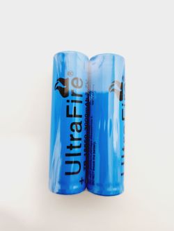 2pc Ultrafire 3.7V Rechargeable Battery