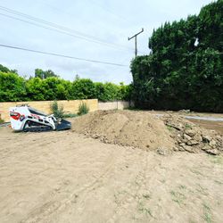 Bobcat MT100 Mini Track Loader 