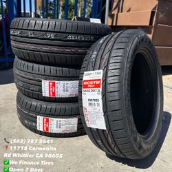 225/55R17 KUMHO Set of Tires Installed and Balanced Set de Llantas Nuevas Instaladas y Balanceadas