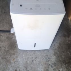 GE Humidifier 50 Pints